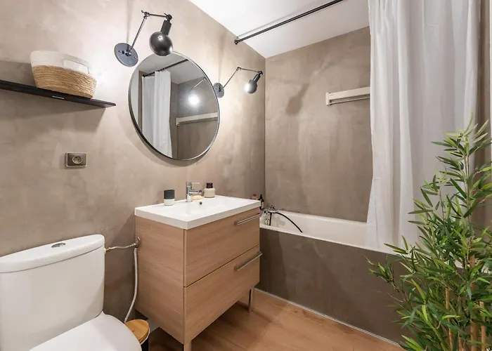 Apartment Cosy Appartement, Plein Centre, Proche *